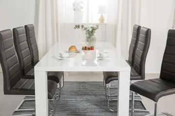 Cibus Spisegruppe med 6 Stoler - Hvit/Svart - Møbler - Bord - Spisegruppe