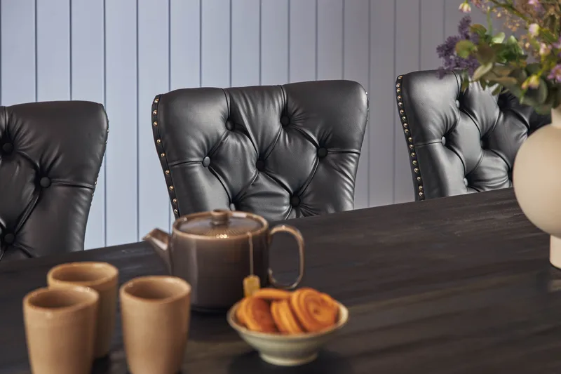 Dijon Spisegruppe 200 cm inkl. 6 Bergviken Stoler Kunstlær - Brun - Møbler - Bord - Spisegruppe