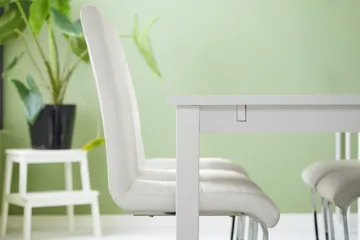 Jasmin Spisegruppe med 6 Cibus Stoler - Hvit/PU/Krom - Møbler - Bord - Spisegruppe