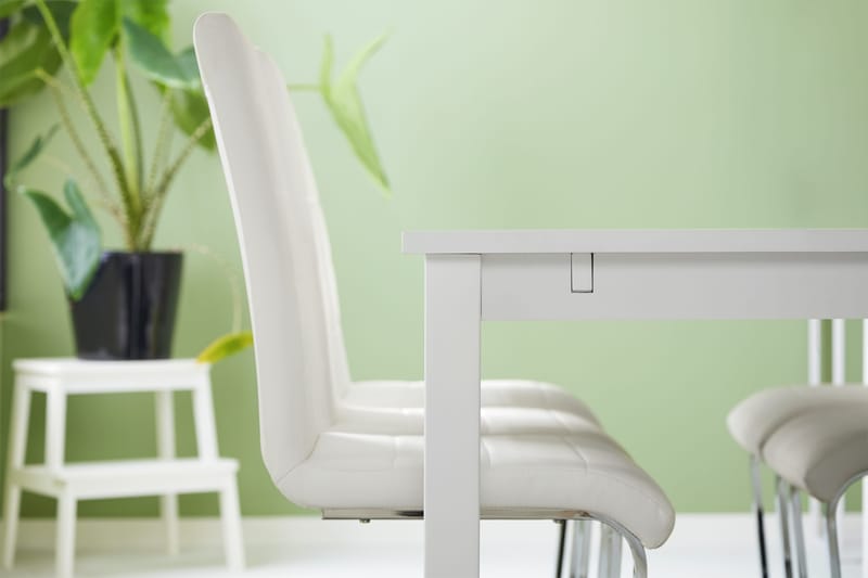 Jasmin Spisegruppe med 6 Cibus Stoler - Hvit/PU/Krom - Møbler - Bord - Spisegruppe