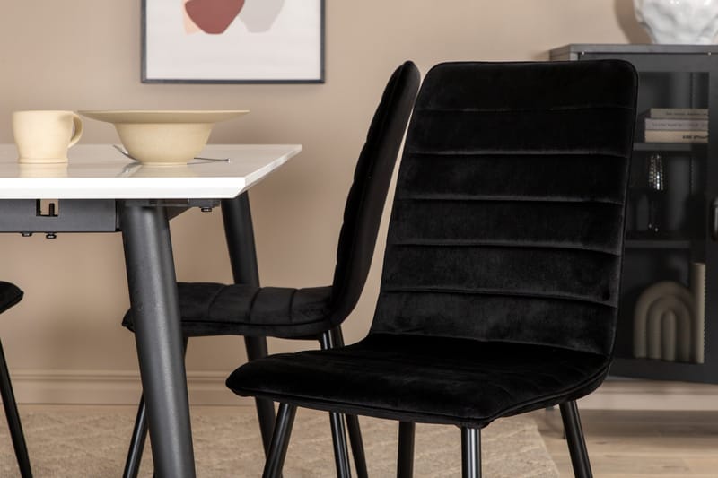 Jimms Forlengningsbar Spisegruppe 150 cm inkl. 4 Robin Stole - Hvit/Svart/Fløyel - Møbler - Bord - Spisegruppe