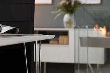 Kronblom Spisegruppe 120 cm med 4 Cibus Stol - Hvit/Krom/Svart PU - Møbler - Bord - Spisegruppe