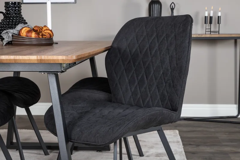 Leah Forlengningsbar bord med 4 Sumoas Spisestoler - Møbler - Bord - Spisegruppe