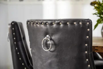 Lyon Rund Spisegruppe 150 cm med 6 Tuva Stoler - Brun Vintage Alm / Svart PU - Møbler - Bord - Spisegruppe