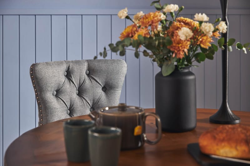 Lyon Spisegruppe 120 cm Rund inkl. 4 Bergviken Stoler - Brun - Møbler - Bord - Spisegruppe