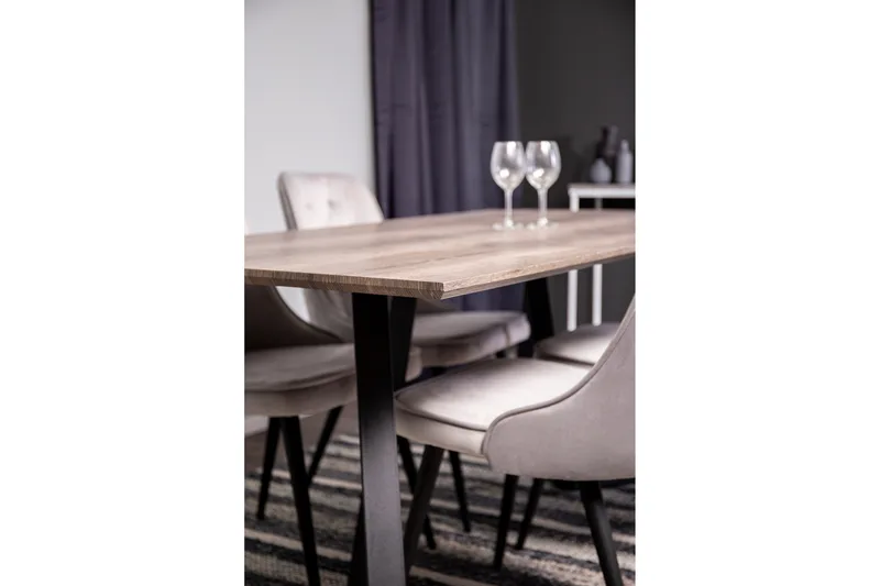 Malvina Spisegruppe med 4 Valerie Lyx Fløyelsstoler - Møbler - Bord - Spisegruppe