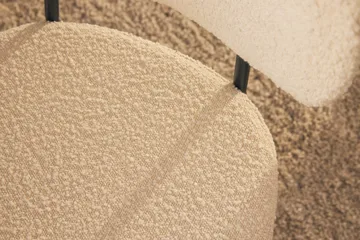 Noira Spisebord 120 cm Valnøtt Rundt med 4 Gemmiano Spisestoler - Brun - Møbler - Bord - Spisegruppe