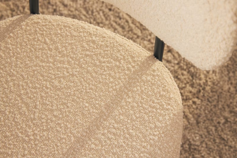 Noira Spisebord 120 cm Valnøtt Rundt med 4 Gemmiano Spisestoler - Brun - Møbler - Bord - Spisegruppe