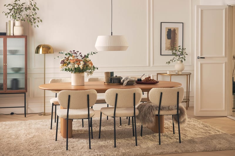 Noira Spisebord 220 cm Eik med 6 Gemmiano Spisestoler - Natur - Møbler - Bord - Spisegruppe