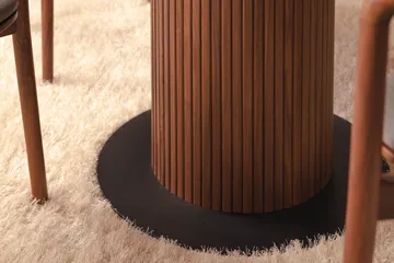 Noira Spisegruppe 120 cm Rundt Spisebord med 4 Noira Stoler - Valnøtt - Møbler - Bord - Spisegruppe