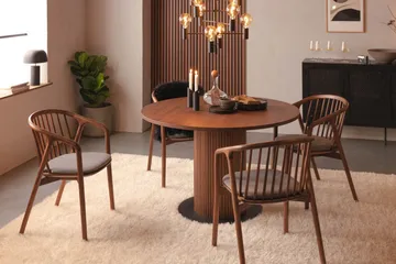 Noira Spisegruppe 120 cm Rundt Spisebord med 4 Noira Stoler - Valnøtt - Møbler - Bord - Spisegruppe