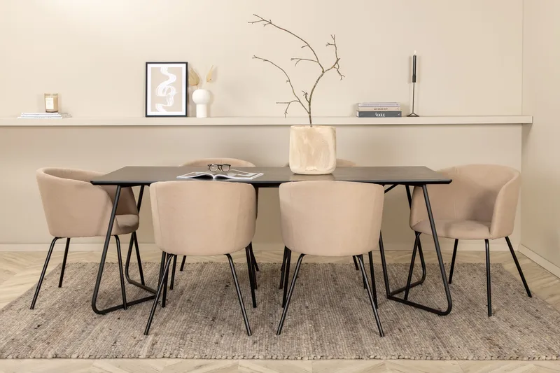 Pippi spisebord med 6 stk Berit Spisestol - Møbler - Bord - Spisegruppe