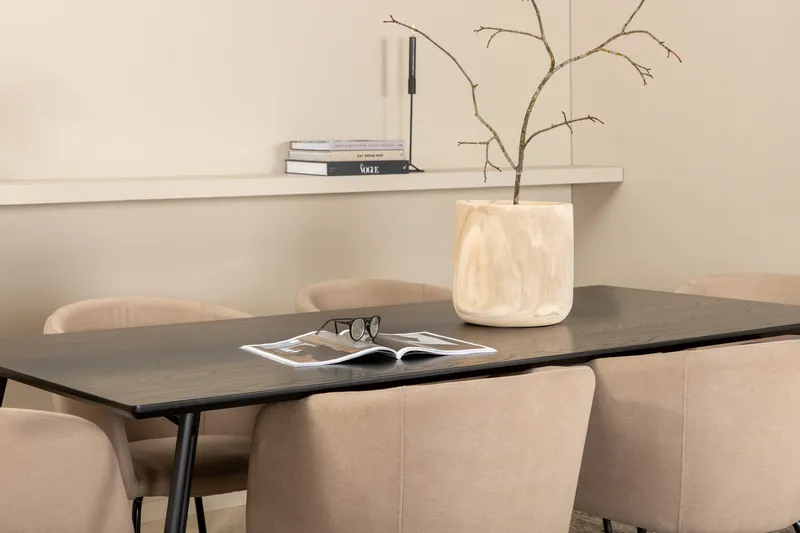 Pippi spisebord med 6 stk Berit Spisestol - Møbler - Bord - Spisegruppe