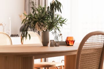 Spisebord Neandir 220 cm Massiv Ek med 6 Spisestoler Degors - Brun - Møbler - Bord - Spisegruppe