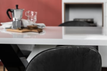 Spisegruppe Mendoza 140 cm med 4 Gerardo Stol Fløyel - Hvit|Svart|Krom - Møbler - Bord - Spisegruppe