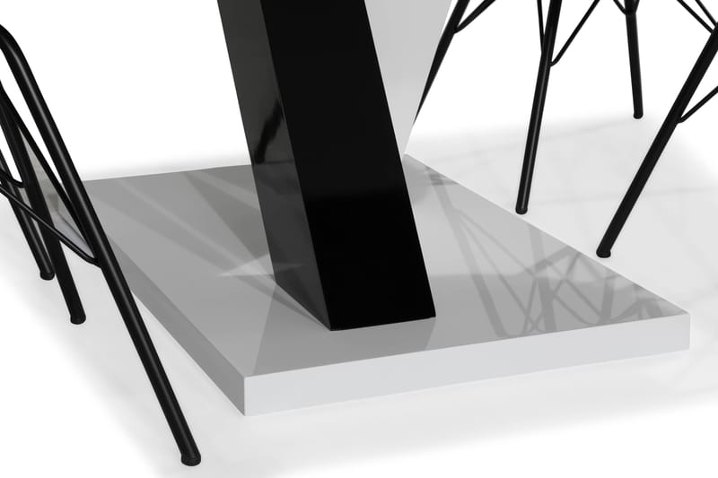 Spisegruppe Mendoza 140 cm med 4 Scale Stol - Hvit|Svart|Svart PU - Møbler - Bord - Spisegruppe