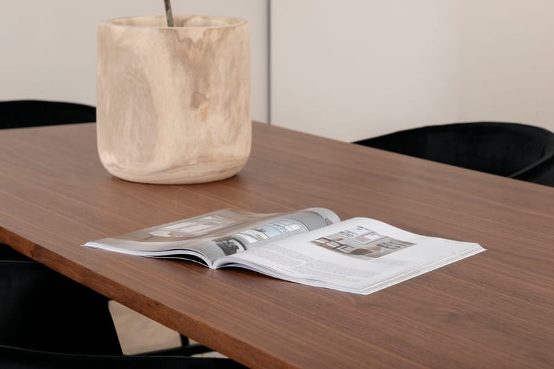 Uno Spisebord med 6 Berit Spisestoler - Møbler - Bord - Spisegruppe