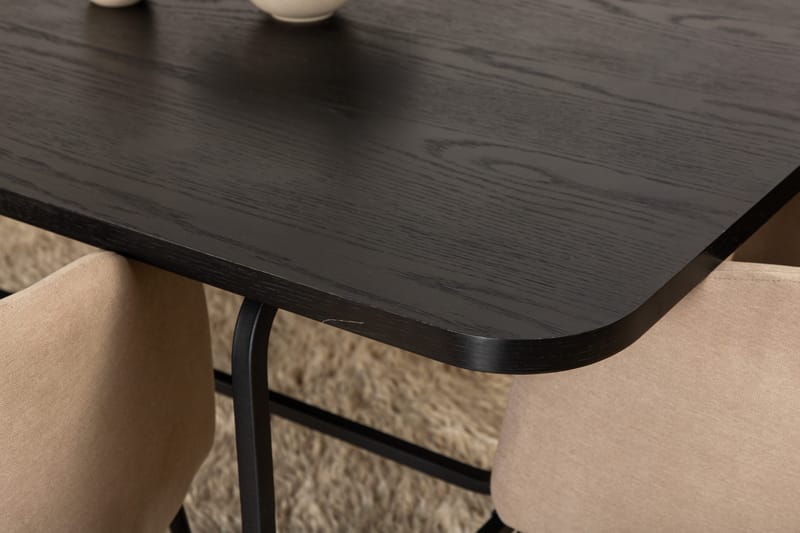 Uno Spisebord med 6 stk Berit Spisestol - Møbler - Bord - Spisegruppe