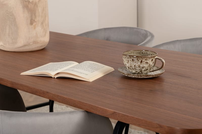 Uno Spisebord med 6stk Berit Spisestol - Møbler - Bord - Spisegruppe