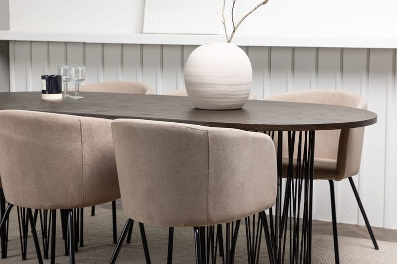 Stone spisebord 220x100x74 cm ovalt med 6 Berit armstoler med armlener - Møbler - Bord - Spisegruppe