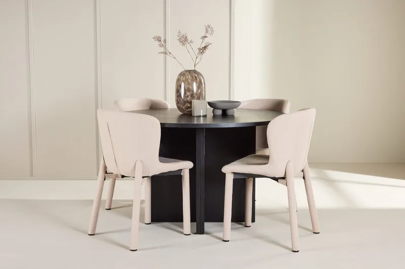Strada rektangulært spisebord 120 cm med 4 Astoria spisestoler