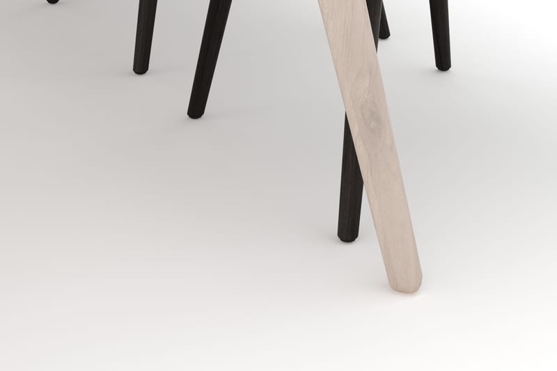 Tyrö Spisegruppe med 6 Tyrö Armstoler - Møbler - Bord - Spisegruppe