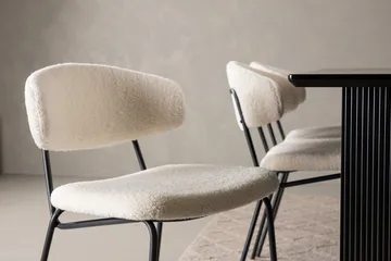 Vail Spisegruppe 200 cm Rektangulær med 6 Chico Stoler - Sort - Møbler - Bord - Spisegruppe