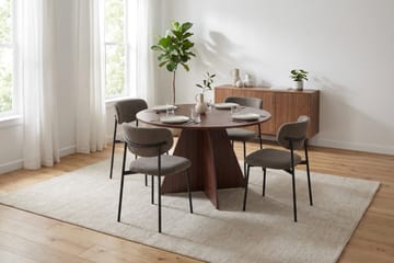 Vera rund spisegruppe 110 cm med 4 Lucy spisestoler - Valnøtt - Møbler - Bord - Spisegruppe