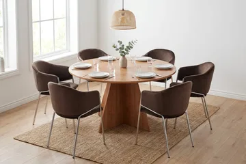 Vera spisegruppe, rund 130 cm, med 6 Filip spisestoler - Eik - Møbler - Bord - Spisegruppe