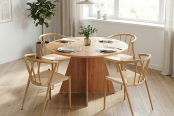 Vera spisegruppe rund 110 cm eik med 4 Winston spisestoler - Eik - Møbler - Bord - Spisegruppe