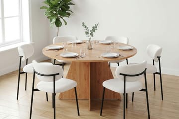 Vera spisegruppe rund 130 cm eik med 6 Lucy spisestoler - Eik - Møbler - Bord - Spisegruppe