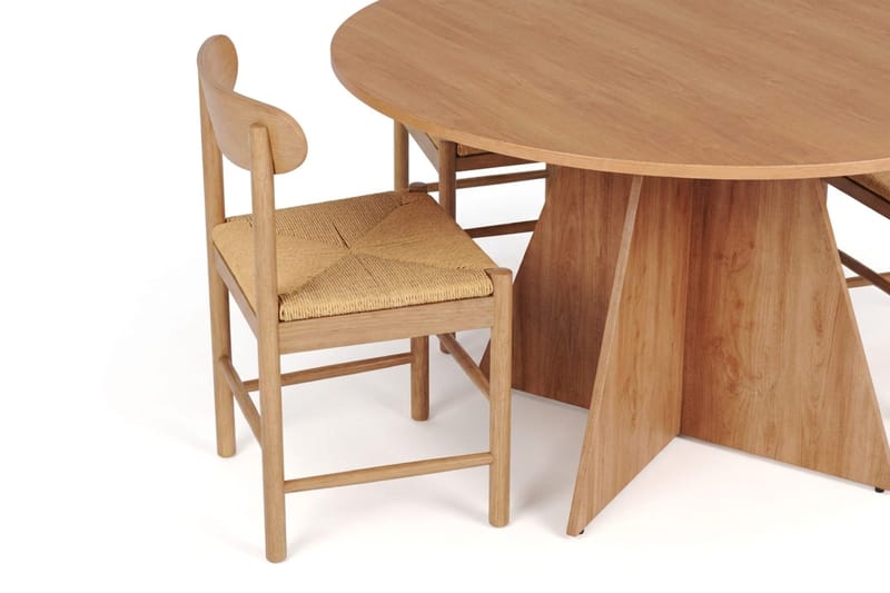 Vera spisegruppe rund 130 cm eik med 6 Malte spisestoler - Møbler - Bord - Spisegruppe