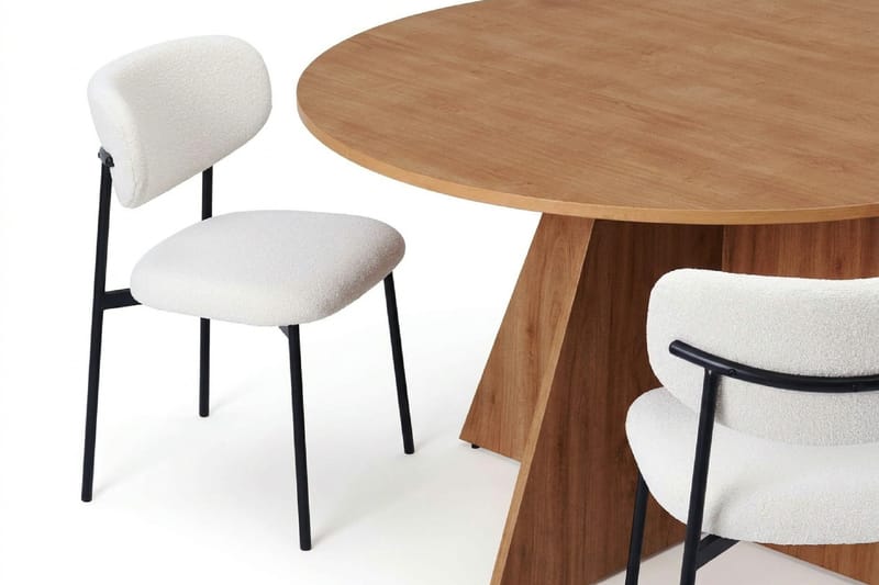 Vera spisegruppe rund 150 cm eik med 6 Lucy spisestoler - Eik - Møbler - Bord - Spisegruppe