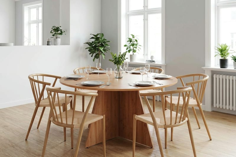 Vera spisegruppe rund 150 cm eik med 6 Winston spisestoler - Eik - Møbler - Bord - Spisegruppe