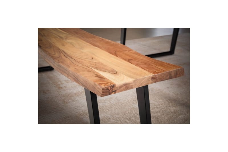 Spisestuebenk Wohnling Massivt tre med metallben trekant landlig stil Svart, vinklet, 140 cm - Svart, vinklet, 140 cm - Møbler - Bord - Spisebord & kjøkkenbord