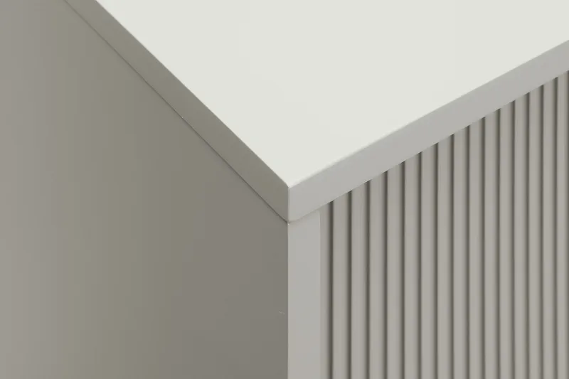 Matterhorn Smal TV-benk med oppbevaring 40 cm dyb 157 cm bred 58 cm høy - Beige - Møbler - TV- & Mediamøbler - TV benk & mediabenk