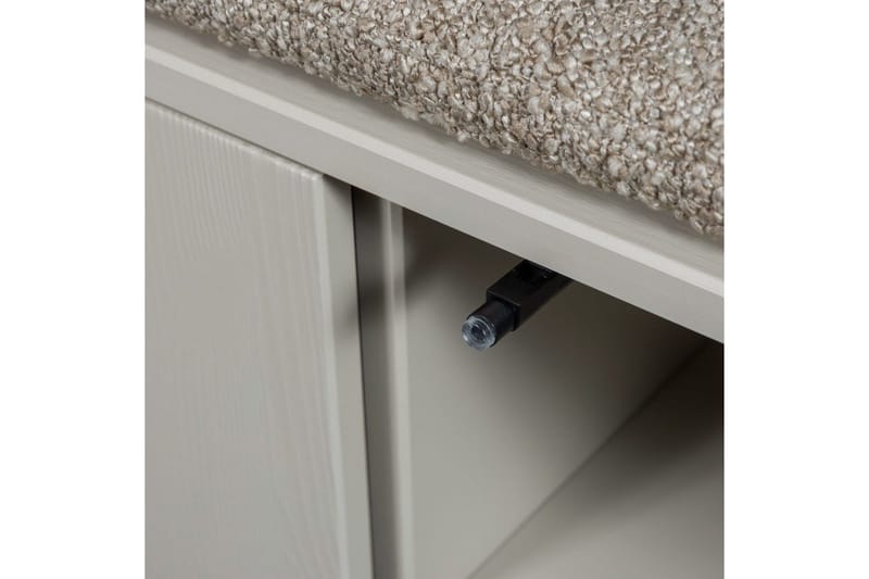 Settle Frittstående TV-benk 108 cm med Oppbevaring i Furu - Beige - Møbler - TV- & Mediamøbler - TV benk & mediabenk