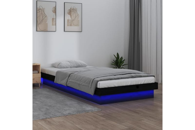 beBasic Sengeramme med LED svart 90x200 cm heltre - Svart - Sengeramme & sengestamme