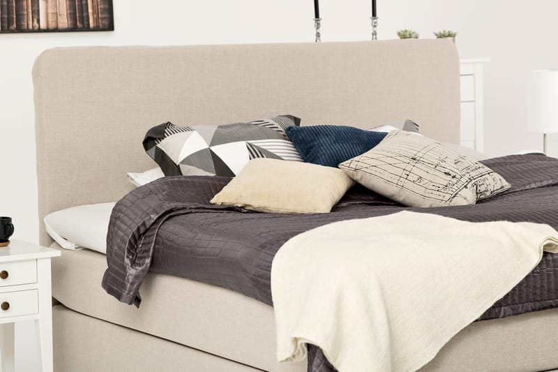 Dolly kontinentalseng 210x210 cm - Beige - Møbler - Senger - Kontinentalsenger