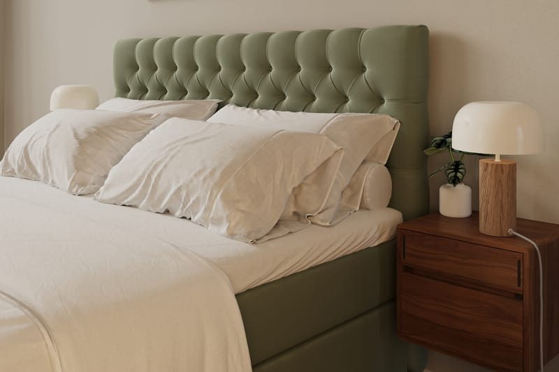 Hilton luksus Komplett Sengpakke 160x200 cm Kontinentalseng med knappet sengegavl i fløyel - Olive / Fløyel - Møbler - Senger - Kontinentalsenger