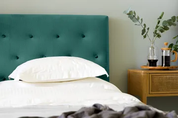 Ella Sengepakke 90x200cm Dypheftet Gavl - Mørkegrønn / Fløyel - Møbler - Senger - Kontinentalsenger