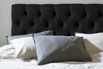 Ella Sengepakke 180x200cm - Svart - Møbler - Senger - Kontinentalsenger