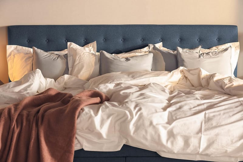 Familieseng Rebeca 240x200 cm - (+Flere valg) Mørkeblå - Møbler - Senger - Kontinentalsenger