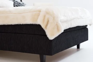 Hilton Deluxe Kontinentalseng 140 - Svart - Møbler - Senger - Kontinentalsenger