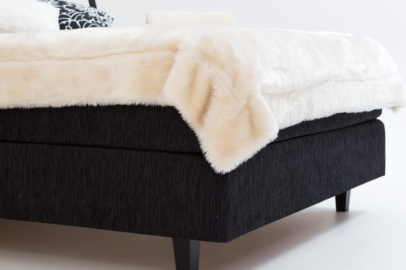 Hilton Deluxe Kontinentalseng 140 - Svart - Møbler - Senger - Kontinentalsenger