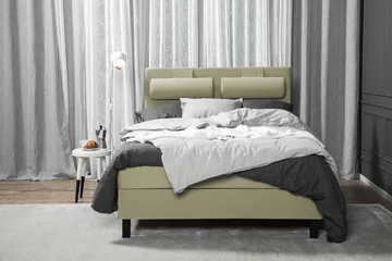 Komplett Sengepakke Lucky 140x200 Glatt Sengegavl Grønn - Skum Nakkepute Stor - Møbler - Senger - Kontinentalsenger