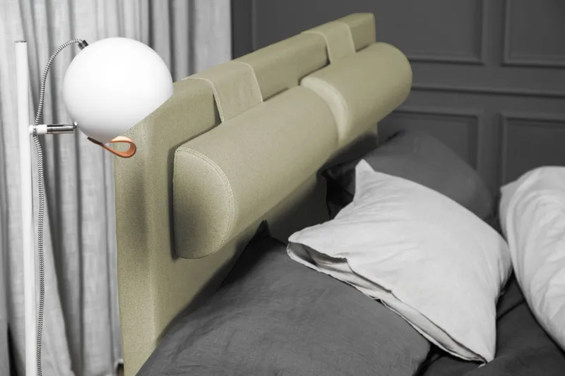 Komplett Sengepakke Lucky 140x200 Glatt Sengegavl Grønn - Skum Nakkepute Stor - Møbler - Senger - Kontinentalsenger