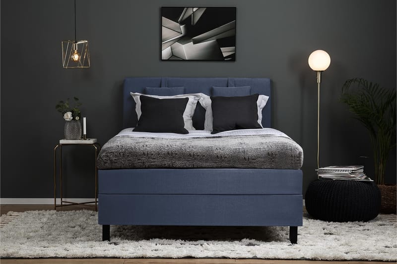 Komplett Sengepakke Lucky 140x200 Glatt Sengegavl Mørkeblå - Polyeter Nakkepute Liten - Møbler - Senger - Kontinentalsenger