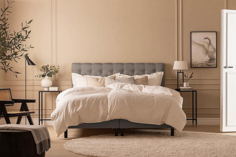 Kontinentalseng Nayaka 150x200 Memorymadrass - Grå - Møbler - Senger - Kontinentalsenger