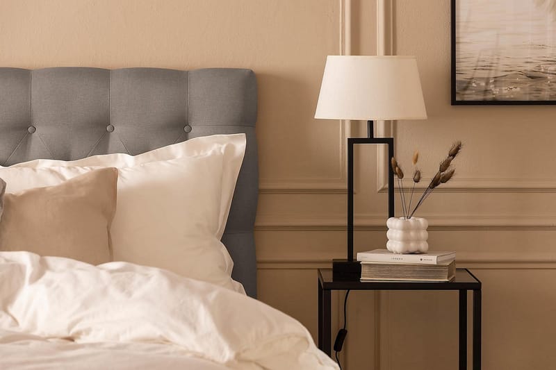 Kontinentalseng Nayaka 150x200 Memorymadrass - Grå - Møbler - Senger - Kontinentalsenger